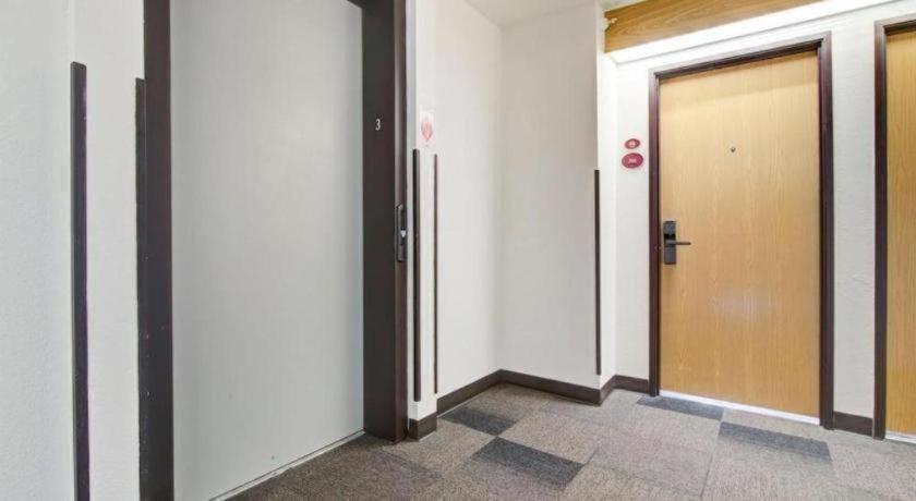 Hotel Markle In I-69 Zewnętrze zdjęcie