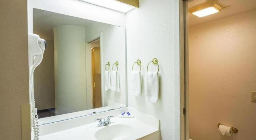 Hotel Markle In I-69 Zewnętrze zdjęcie